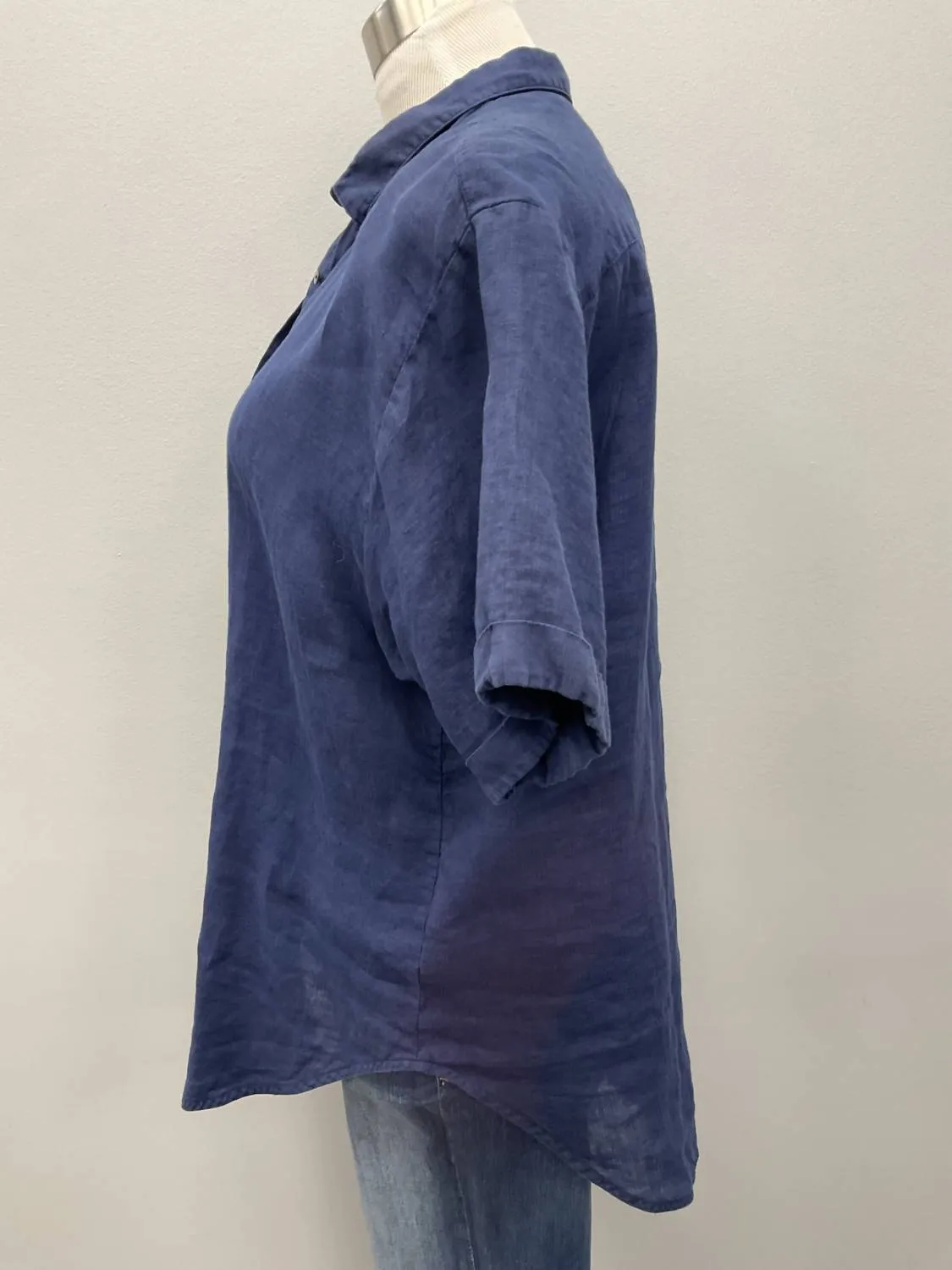0039 Italy - SHORT SLEEVE LINEN SHIRT